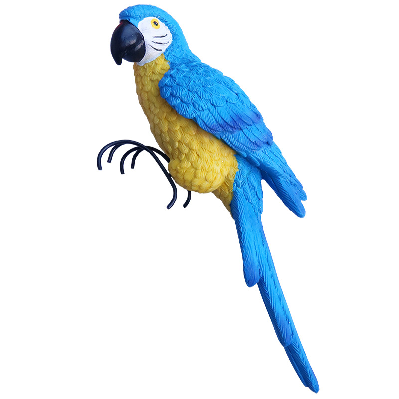 Realistic Delicate Bird Figurine for Garden